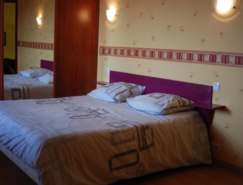 เลอ มานัวร์ ดู บูเตล Bed & Breakfast Saint-Amand  ห้อง รูปภาพ